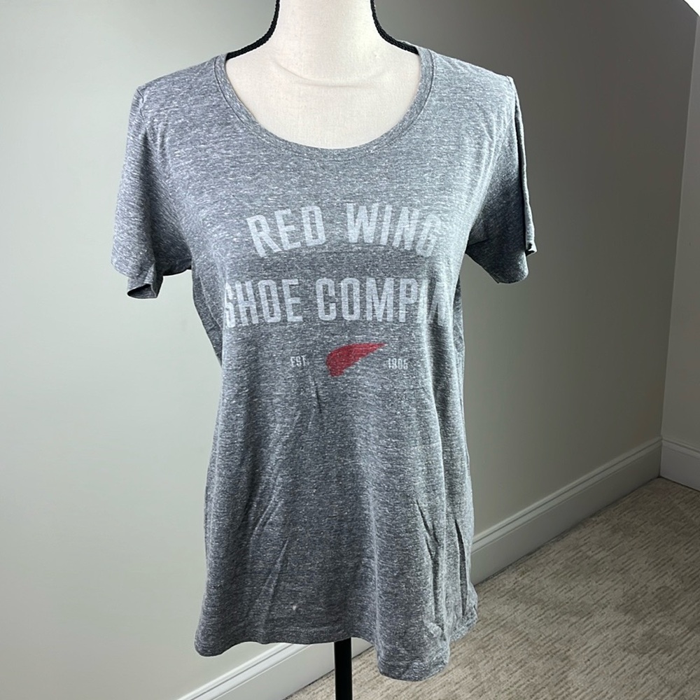Red Wing Shoes Blue 84 Graphic Tee Women’s XL Gray Distressed Logo